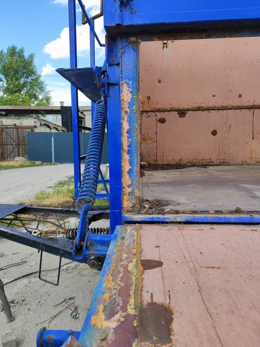 Продам причіп самоскид