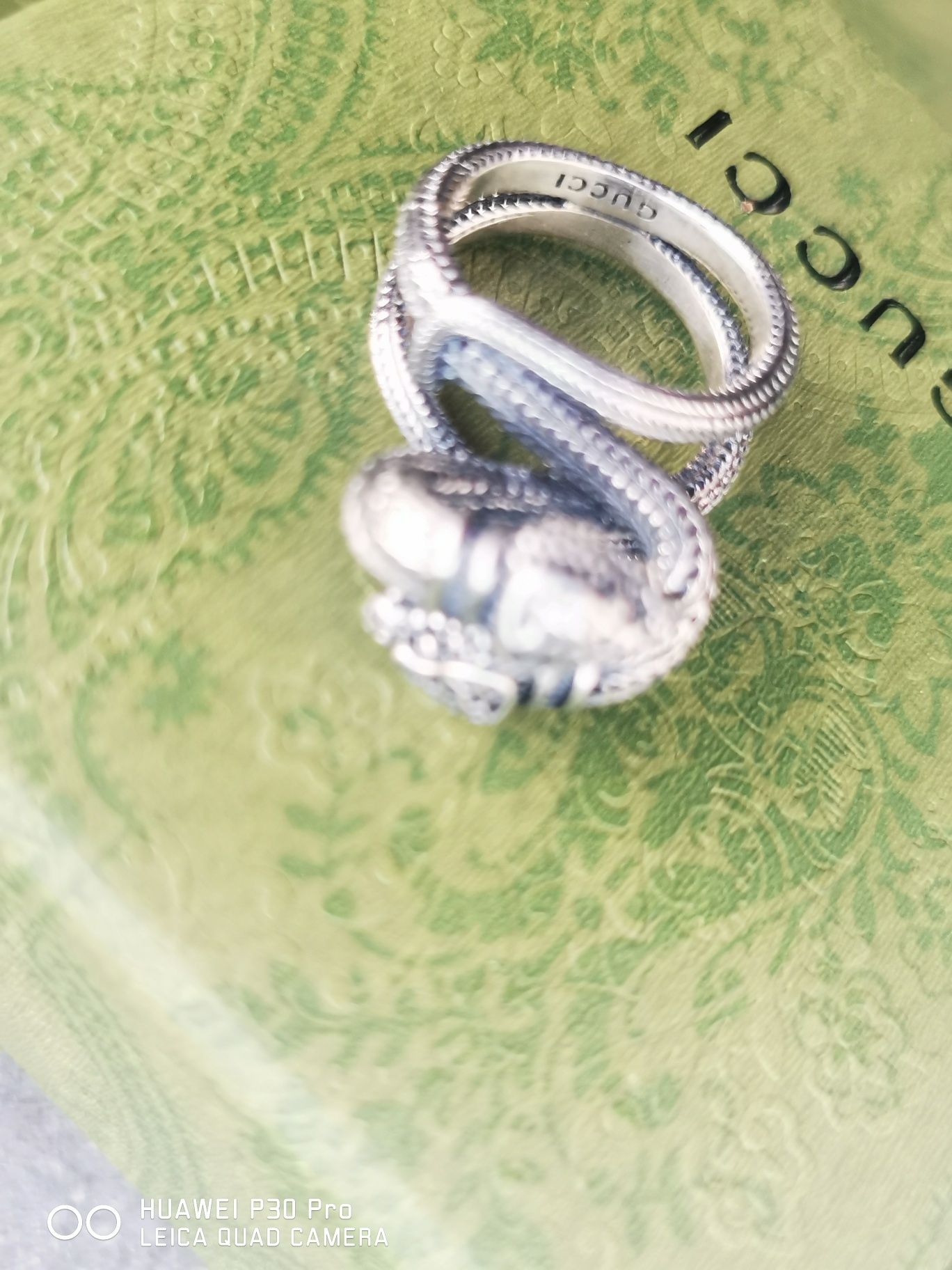 Pierscionek Gucci snake GG ring