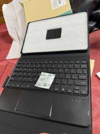 Capa tablet com teclado