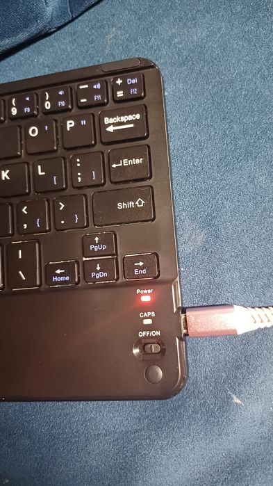 Klawiatura bluetooth