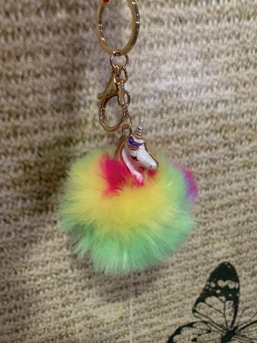Porta-chaves Pompom Unicornio luminoso