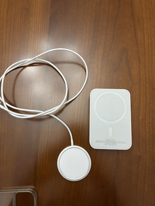 Iphone 12 com acessorios