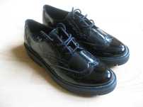 Buty damskie oxfordy VENTURINI MILANO rozm.38/39 (NOWE)