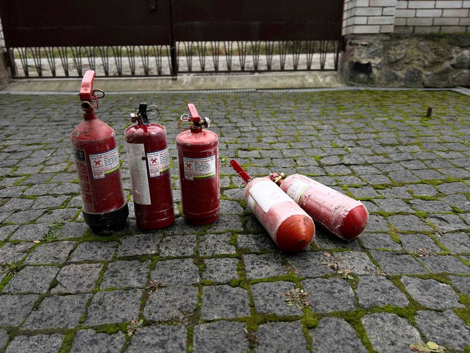 вогнегасники в автомобіль або для дому