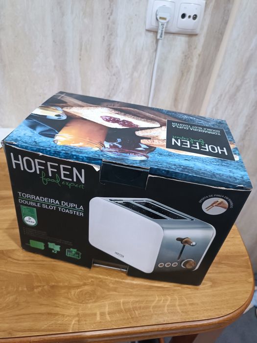 Torradeira e máquina café filtro para desocupar