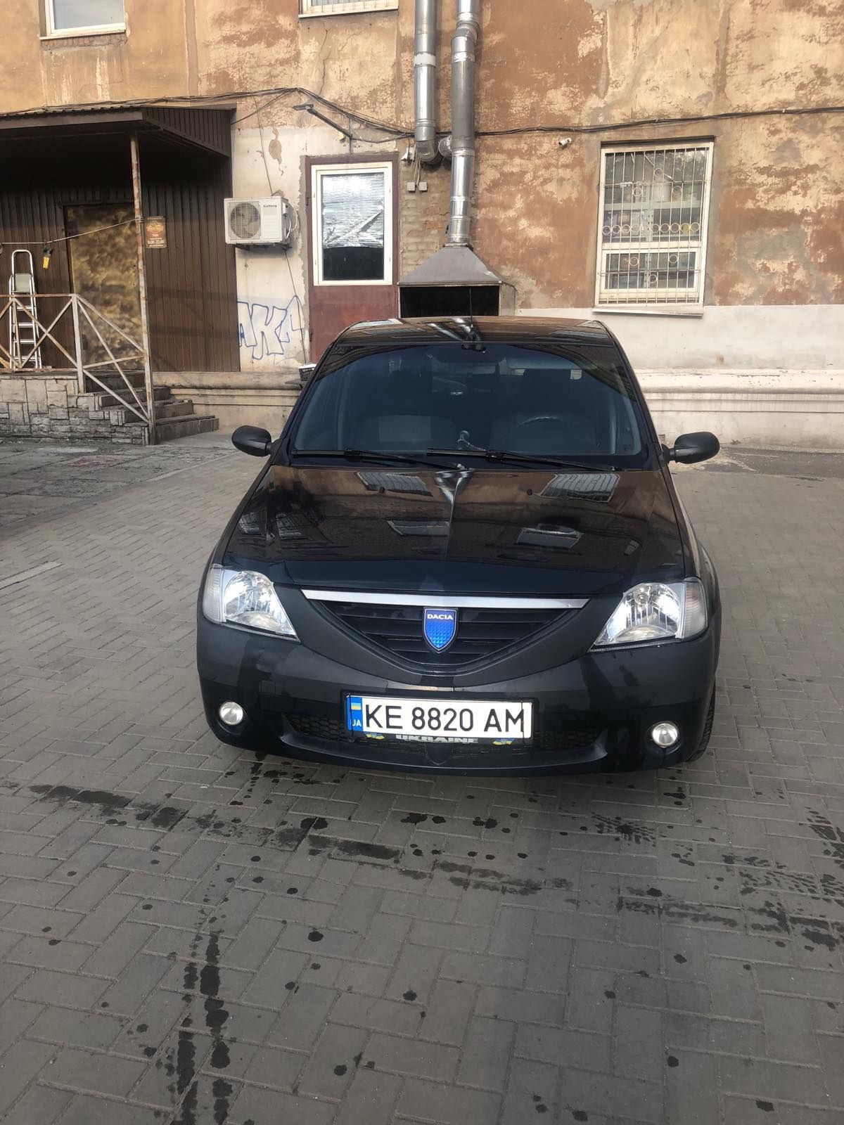 Продам машину на ходу ходовая двигатель в хорошем состоянии салон