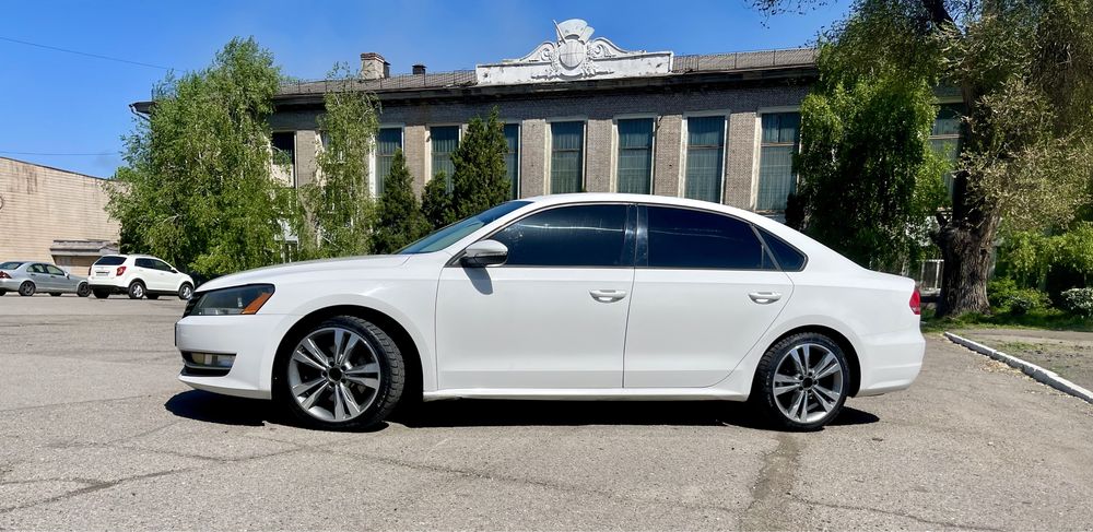 Продам Passat b7 USA 2012 2,5