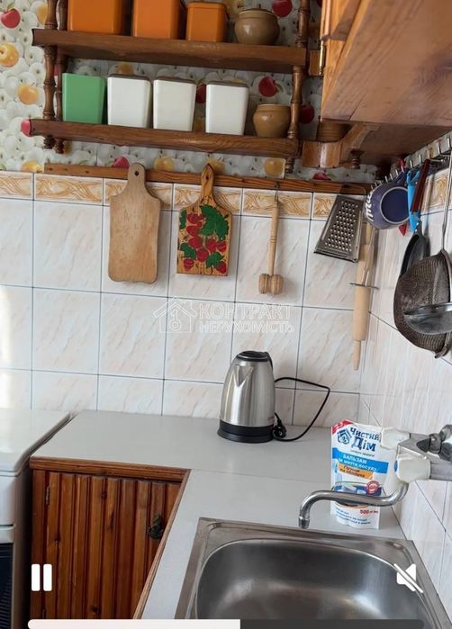 Продаж 1 кв на Астрономічній