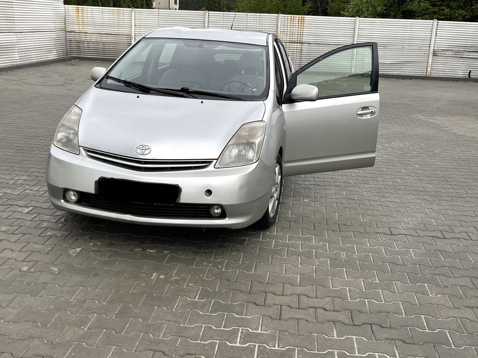 Toyota prius toyota