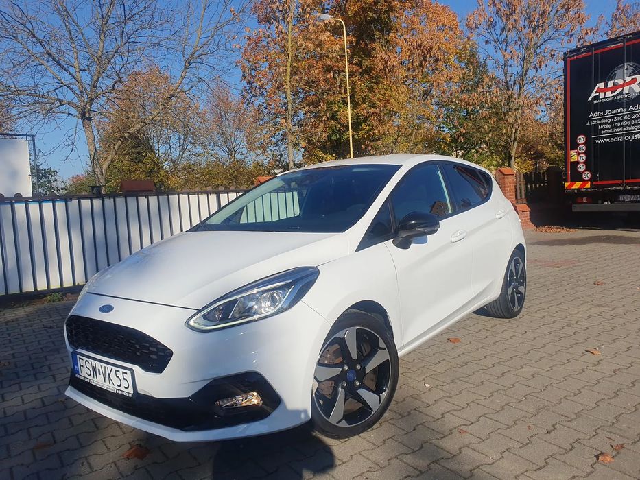 Ford Fiesta Fiesta MK8 ST  Line 1.1 Navi Kamera Ledd stan bdb zarejestrowany..