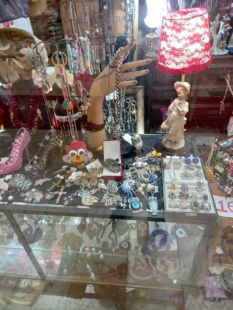 Liquidacao de velharias e antiguidades