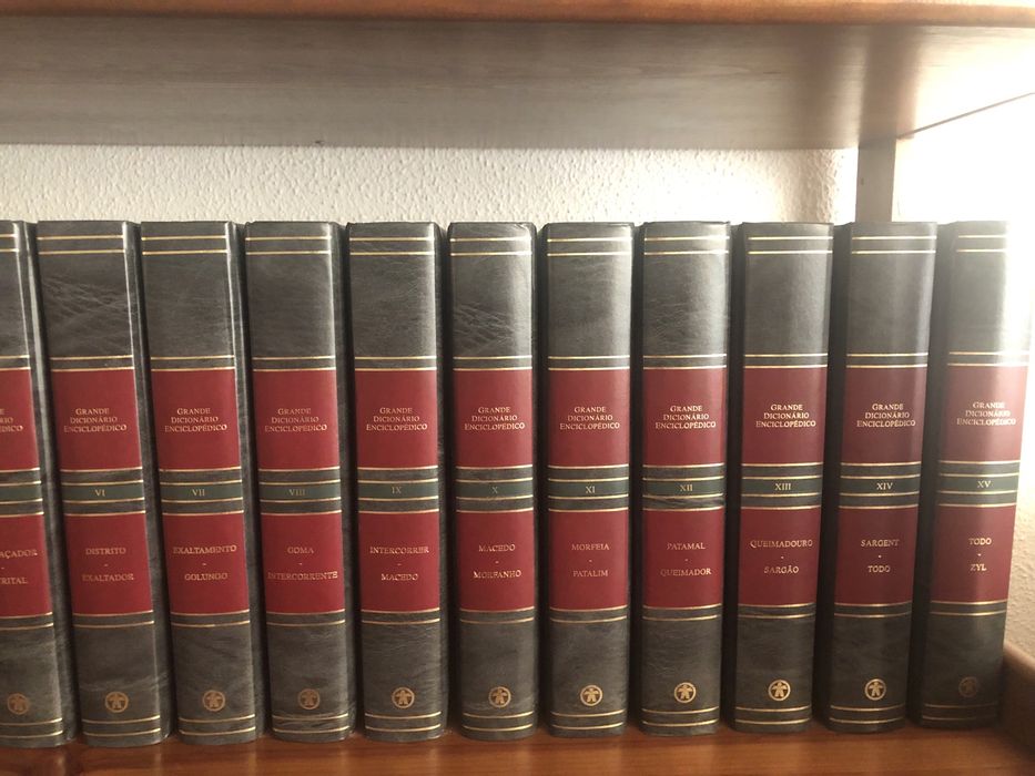 Grande Dicionário Enciclopédico - Atlas Geográfico 16 volumes