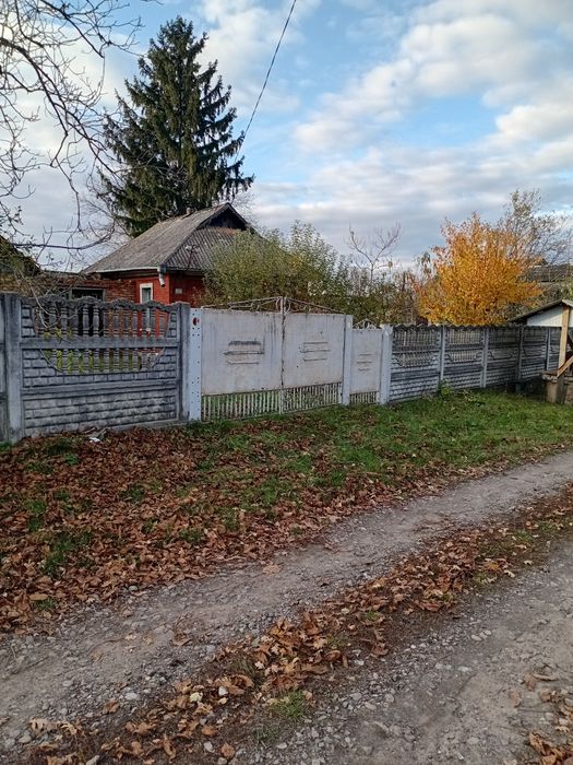 Продається участок з будинком. М. Жмеринка.