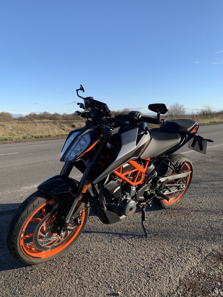 KTM duke 390 2022