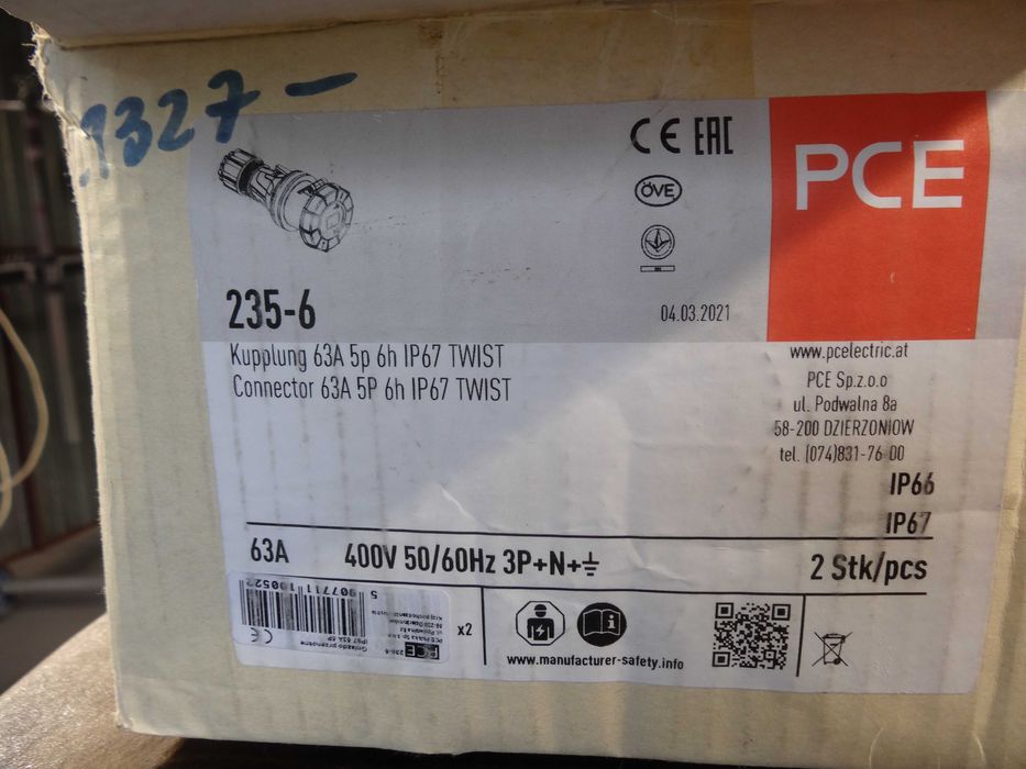 Gniazdo siłowe przenośne 63A 5P 400V IP67 PCE
