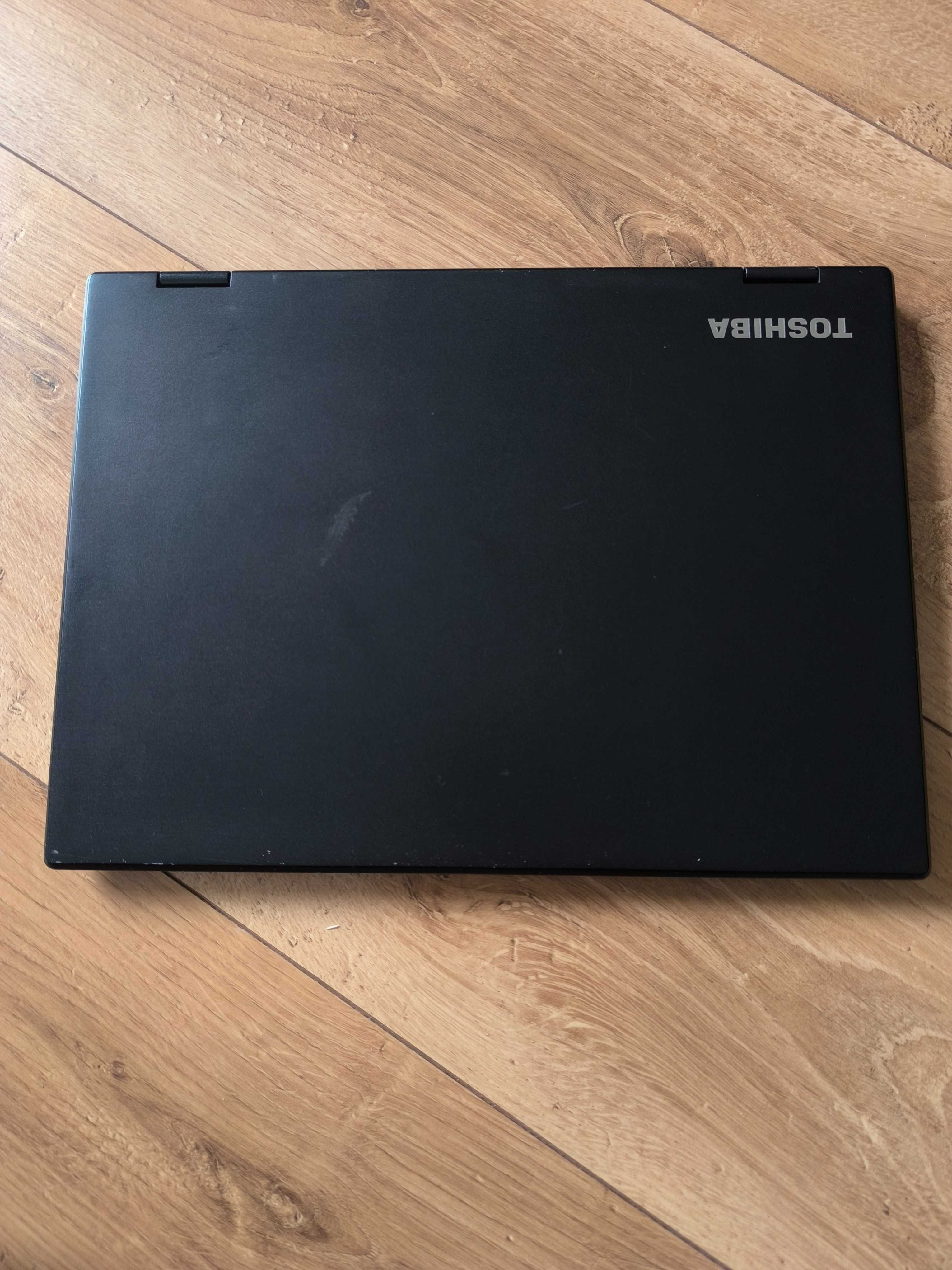 Laptop Toshiba Portege Dynabook Biznesowa X-20W-E