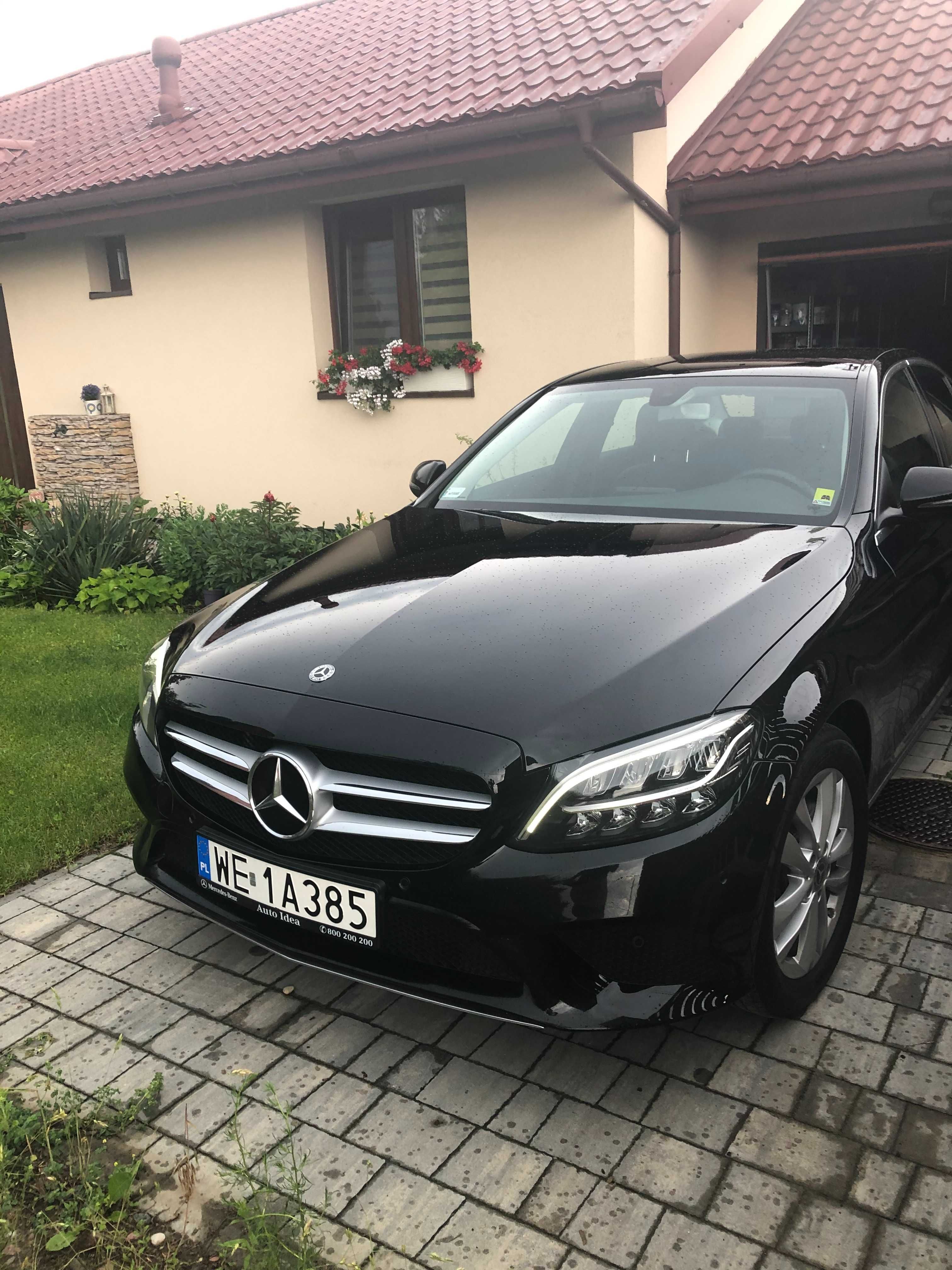 Mercedes-Benz C180 9G-Tronic, 2018, idealny stan, kupiony w salonie