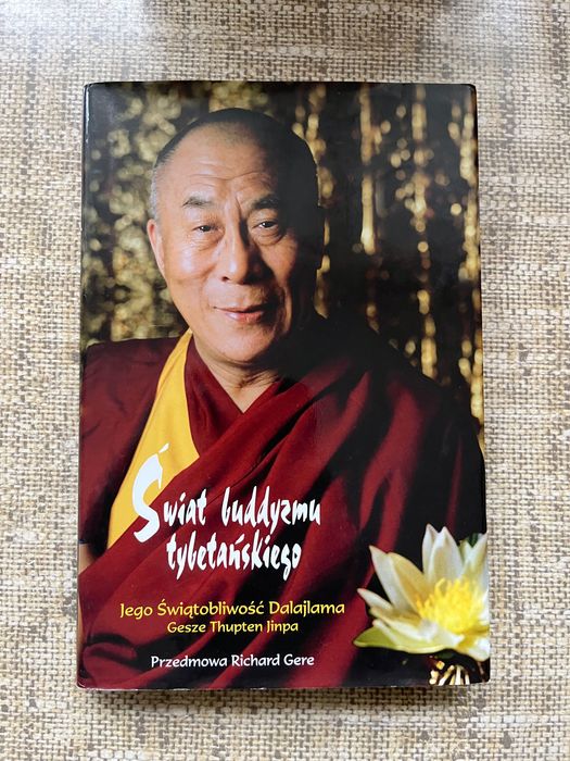 Książka „Swiat Buddyzmu Tybetańskiego” Dalajlama