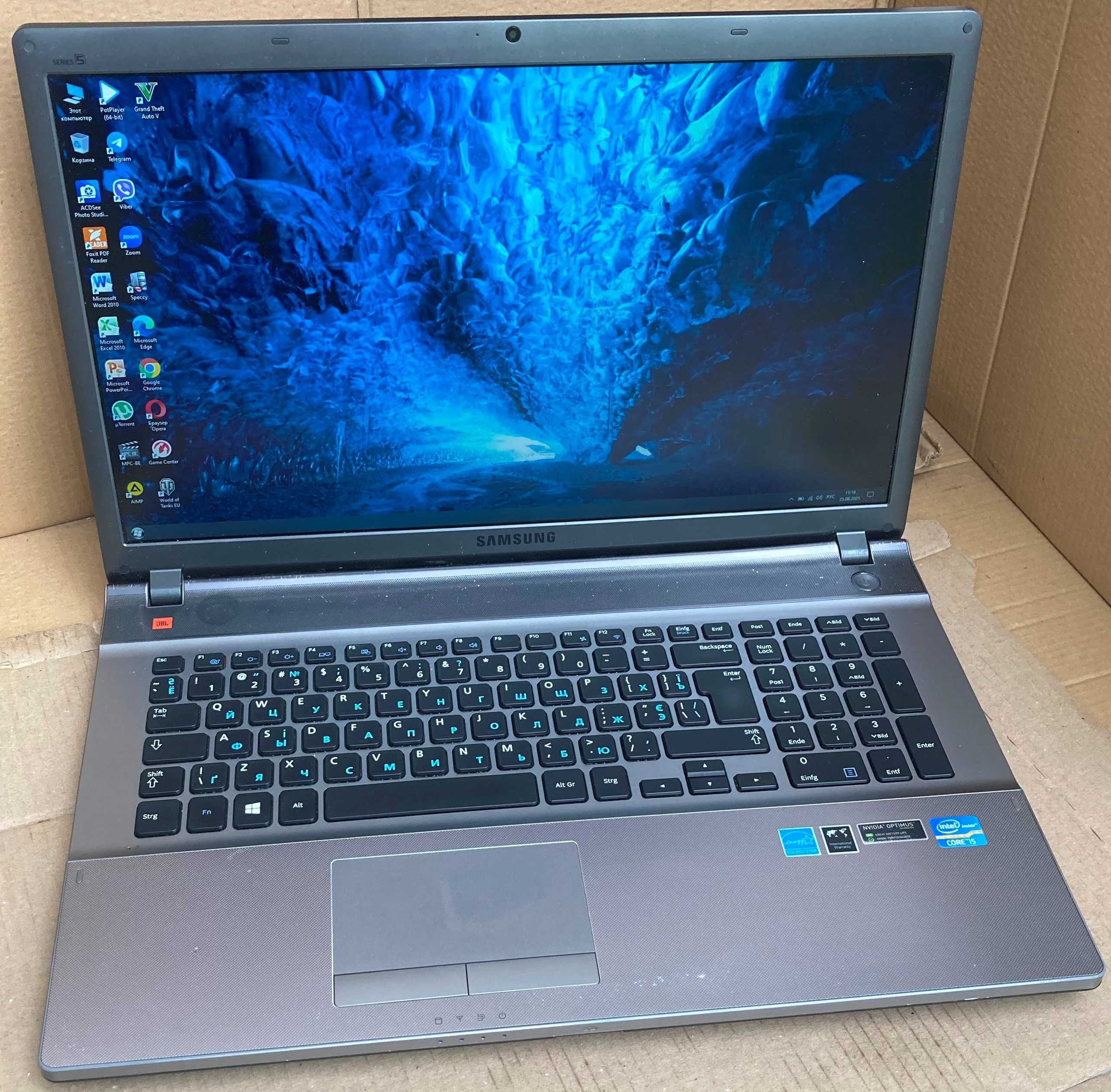 Ігровий Ноутбук Samsung NP550P i5-3210M RAM 8 HDD 500 GeForce 650M 2Gb