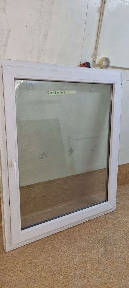 Okno białe 138 × 116
