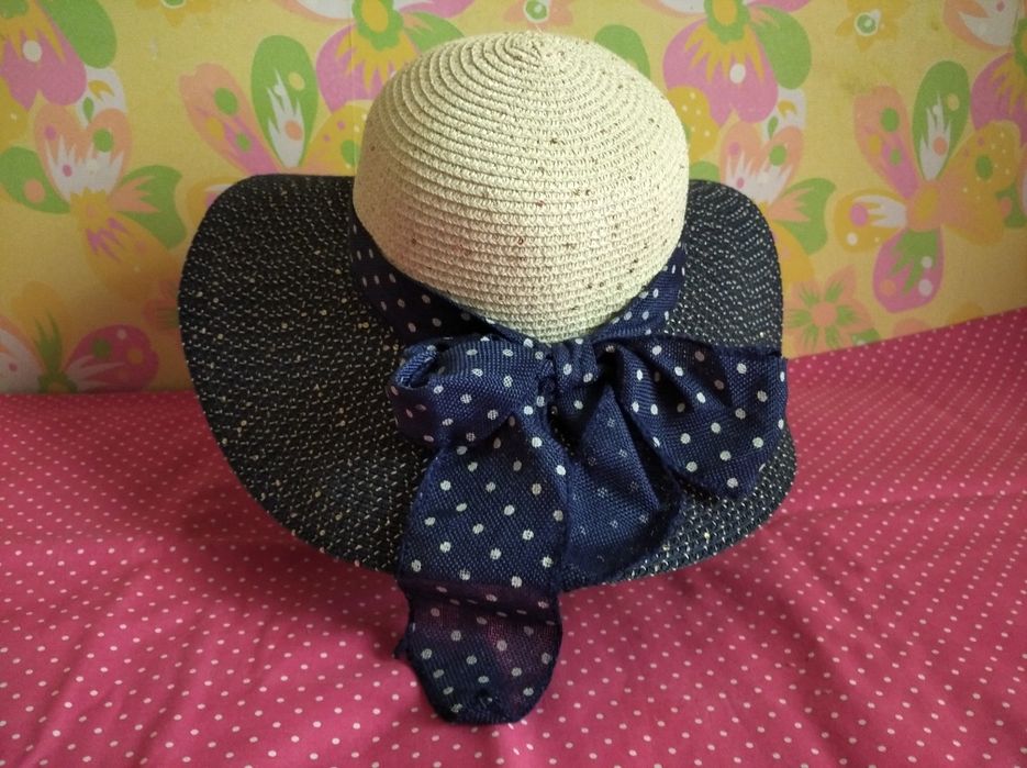 Женские шляпки,мужская шляпа кожа