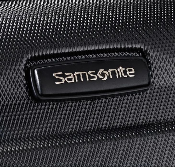 Оригінальна Валіза Samsonite Omni PC Black Policarbonate