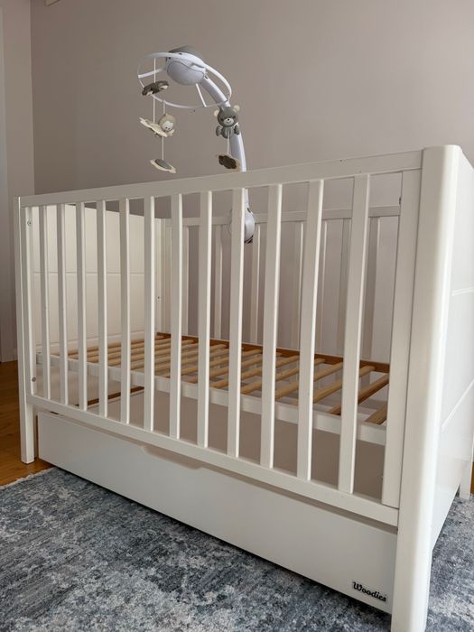 Łóżeczko niemowlęce Woodies białe 60x120 z szufladą