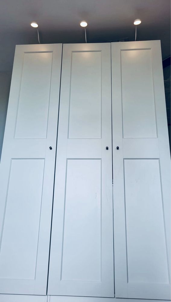 Szafa ikea pax z oswietleniem na pilota