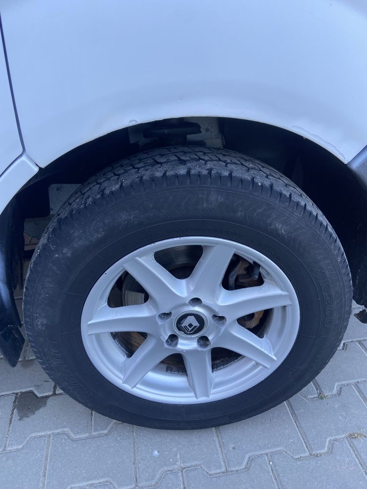 Renault Trafic 1,9 100л.с