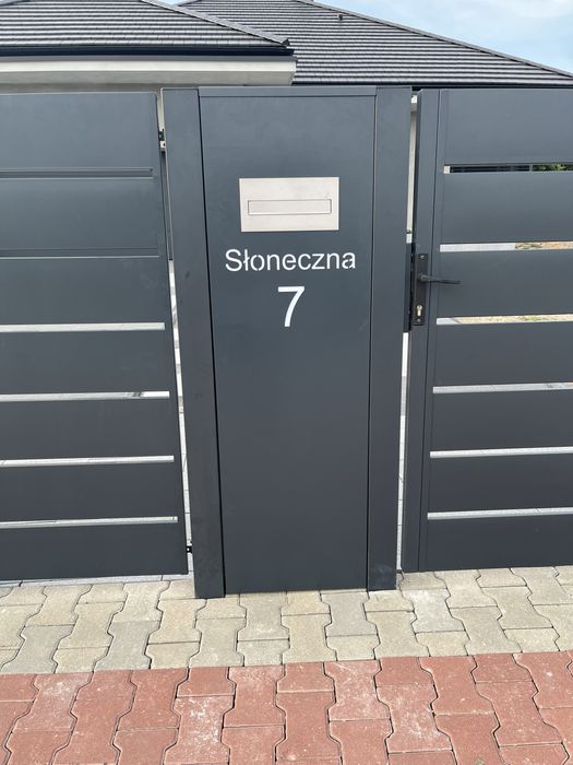Słupek Multimedialny Ogrodzeniowy brama przesuwna Multibox PRODUCENT