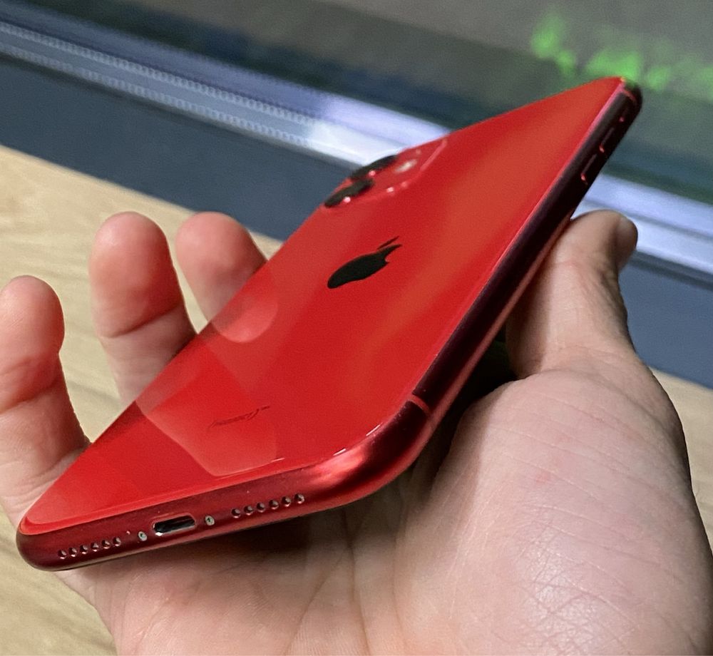 IPhone 11 128 red Neverlock