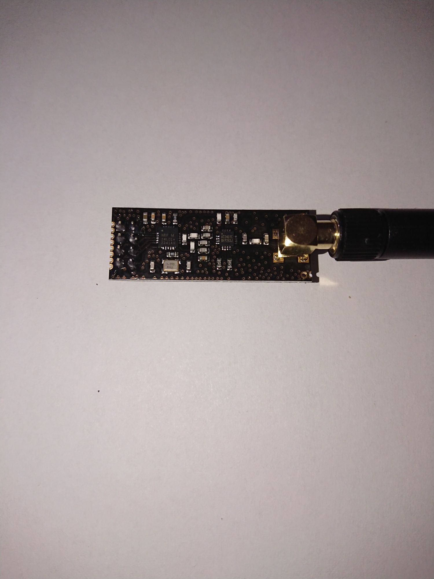 Продам приемо-передатчик nRF24L01+PA+LNA