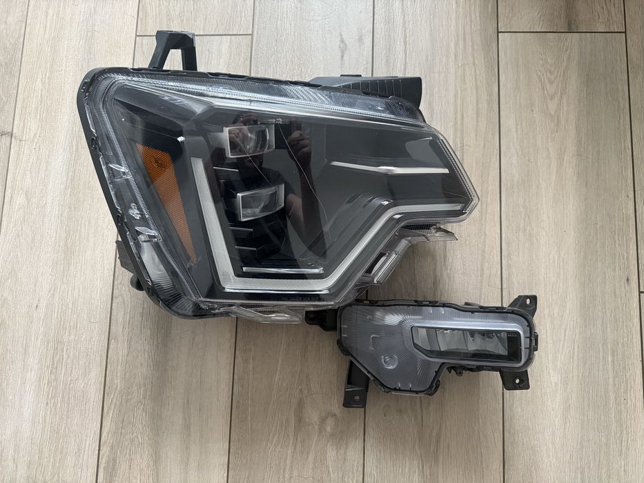 Протитуманка галогенка фара фул лед права Kia Niro америка