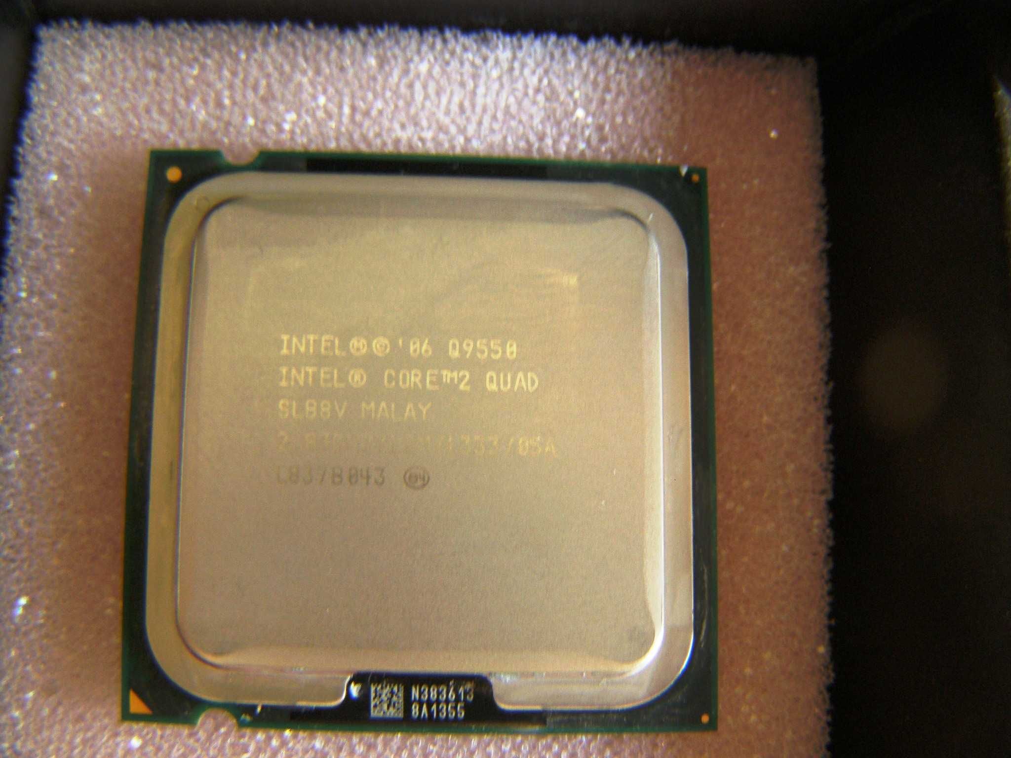 CPU Intel Core 2 Quad SLAWQ 2.83Ghz/12M/1333mhz
SKT 775