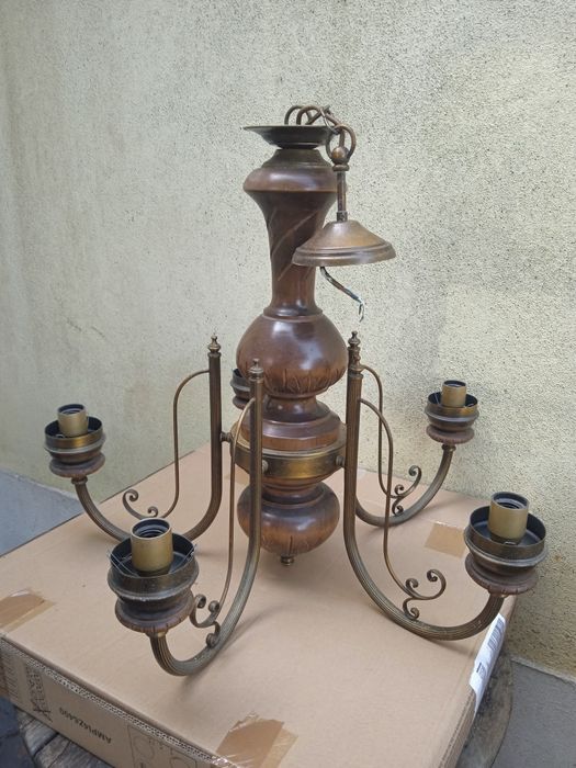 Candeeiro lustre em latão e madeira vintage