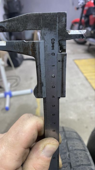 Пара покрышек на ваз