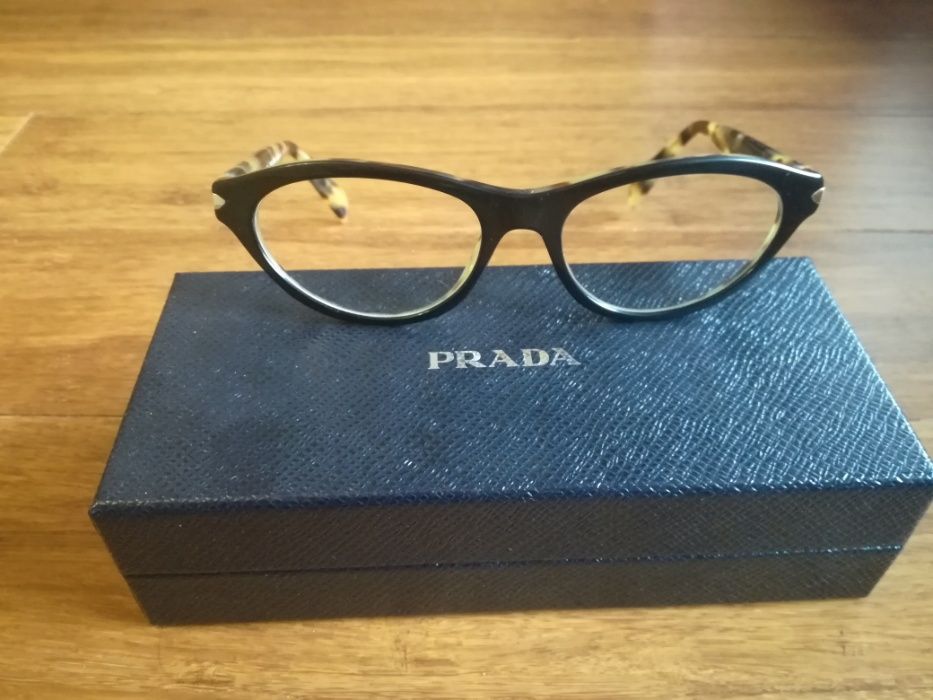 Oprawki PRADA, okulary kocie oko