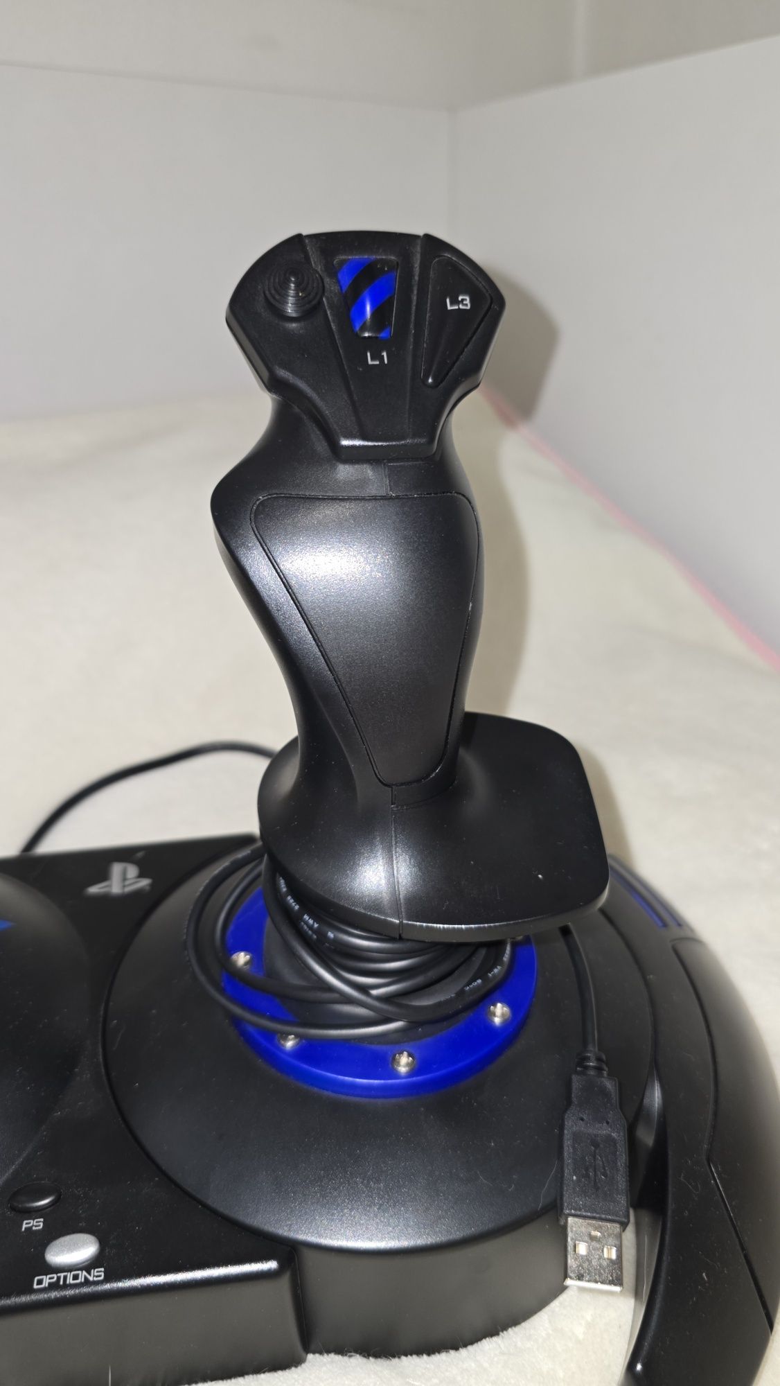Joystick Thrustmaster T.Flight Hotas 4
