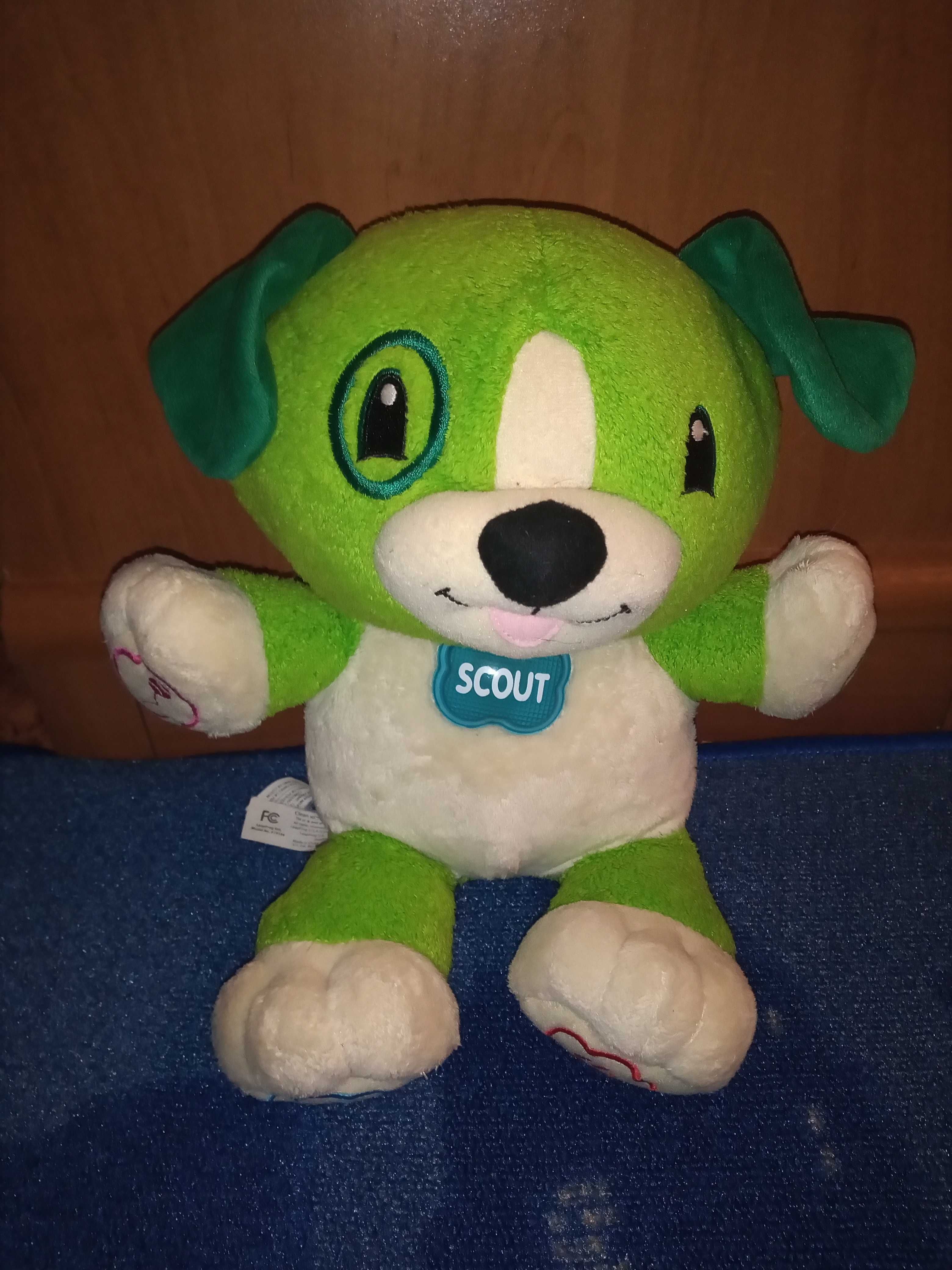 Multimedialny piesek Scout