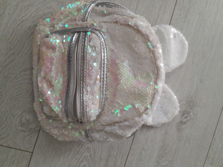 Placaczek zajączek w cekiny