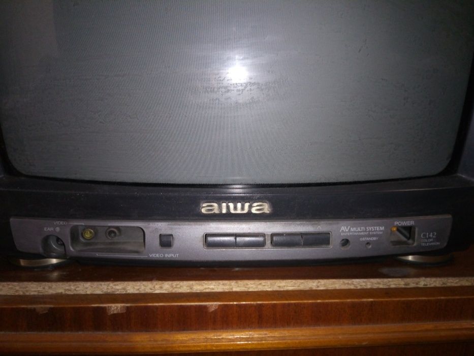 Продам телевизор AIWA TV-C142
