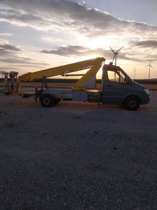 Podnośnik koszowy Mercedes, 20m ,UDT