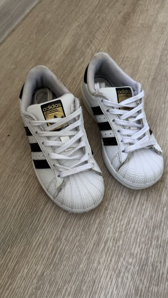 Adidas superstar р 28