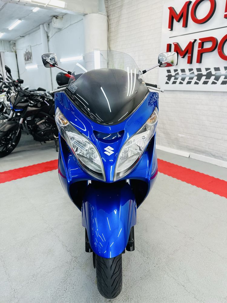 скутер Suzuki Skywave Type S 250 в ідеальному стані тільки з Японії