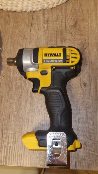 Klucz udarowy Dewalt Dcf 880