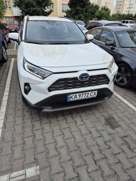 Toyota Rav 4 гібрід 2.5