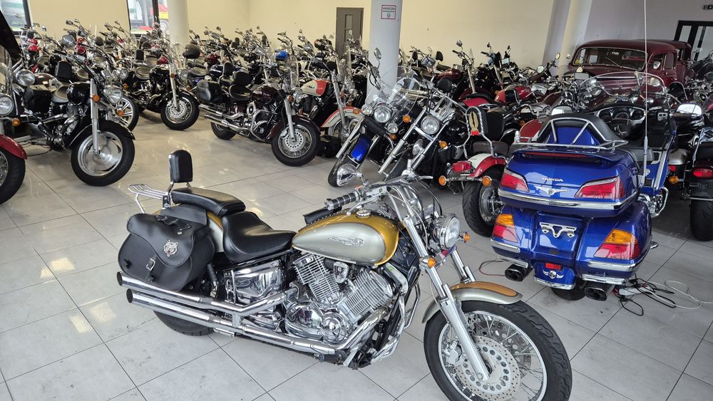 14000km Honda shadow  1100 nowy model europa zobacz piękny