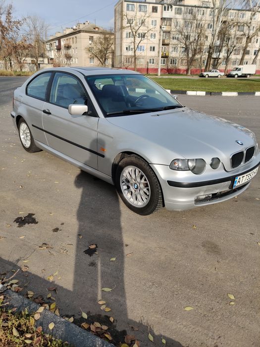 Продам обмен BMW e46 компакт 1.8 бенз.мех.