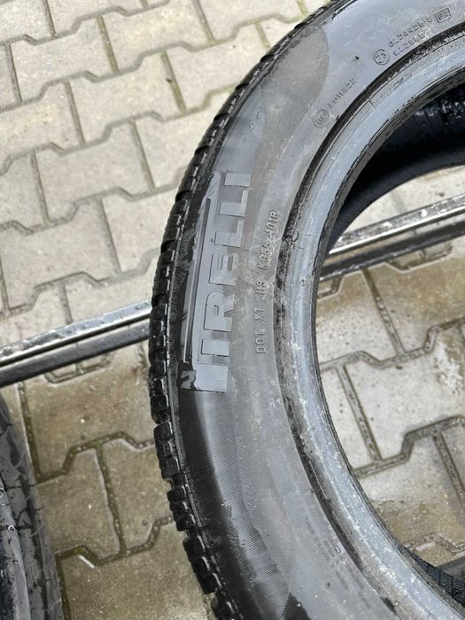 235/55r18 Pirelli Sottozero Winter 210