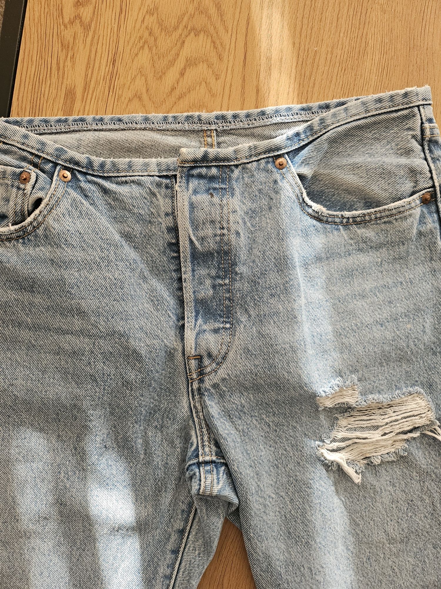 Spodnie jeans Levis 501